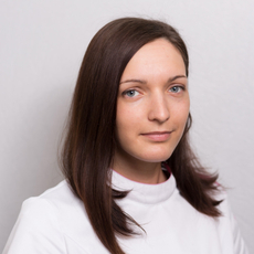 Николаенкова Ирина Витальевна, стоматолог-терапевт