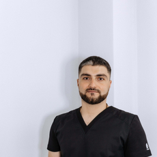 Голиш Вадим Александрович, стоматолог-терапевт