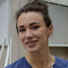 Таркова Дарья Валерьевна, стоматолог-терапевт