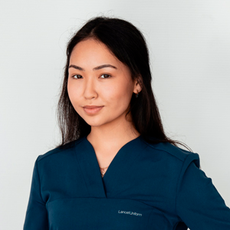 Нурманова Алина Канатовна, стоматолог-терапевт