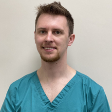 Ларинен Илья Сергеевич, стоматолог-терапевт