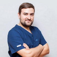 Аганесов Георгий Александрович, пластический хирург