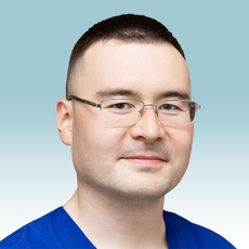 Еникеев Азат Дамирович, ортопед