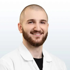 Мкртчян Грачик Арамович, стоматолог-терапевт