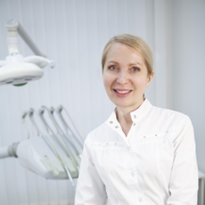 Наталья Юрьевна Вершинина, стоматолог-терапевт