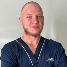 Мартынов Дмитрий Сергеевич, массажист