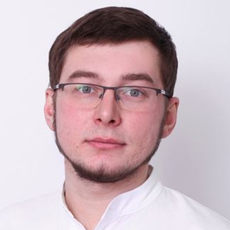 Молчанов Роман Витальевич, стоматолог-терапевт