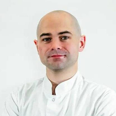 Кобыфа Артем Александрович, хирург