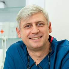 Парфирьев Владимир Викторович, стоматолог-терапевт