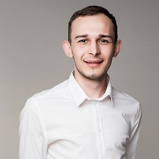 Скляров Андрей Эдуардович, стоматолог-терапевт