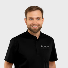 Нечаев Георгий Иванович, стоматолог-хирург