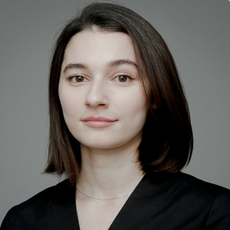 Цурмилова Камила Эльдаровна, стоматолог-терапевт