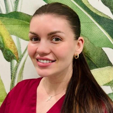 Антонова Ирина Валерьевна, стоматолог-терапевт