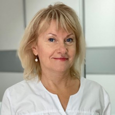 Попова Лариса Юрьевна, спортивный врач