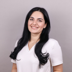 Симонян Ани Эдувард, стоматолог-терапевт