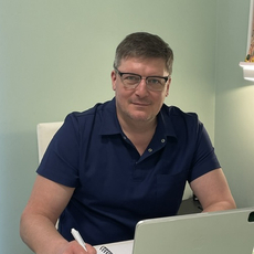 Васильев Владимир Алексеевич, стоматолог-хирург