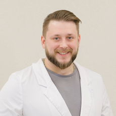 Смирнов Евгений Васильевич, педиатр