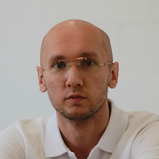 Яковлев Максим Андреевич, стоматолог-терапевт