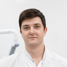 Пащенко Виталий Александрович, стоматолог-хирург