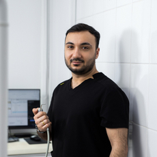 Абраамян Геворк Араикович, стоматолог-ортопед