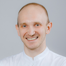 Овчинников Юрий Валерьевич, стоматолог-хирург