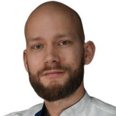 Смирнов Никита Евгеньевич, пластический хирург