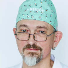 Калашников Алексей Робертович, хирург