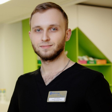 Отставнов Геннадий Александрович, педиатр