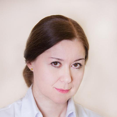 Исакова Залина Жамботовна, офтальмолог