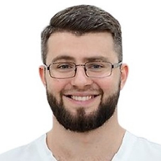 Музаев Руслан Ахмедович, стоматолог-хирург