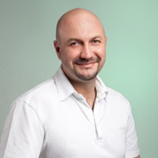 Олихейко Александр Алексеевич, стоматолог-терапевт