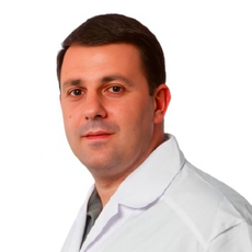 Чарчян Эдуард Рафаэлович, хирург