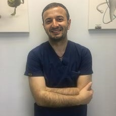 Аванесян Армен Аркадьевич, стоматолог-терапевт