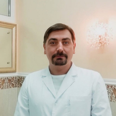 Сыроваткин Максим Александрович, дерматолог