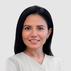 Медведева (Сафарова) Елена Пулодовна, офтальмолог