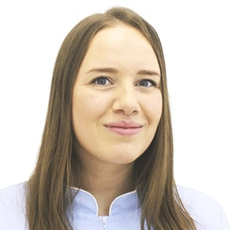 Долгополова Полина Андреевна, стоматолог-хирург