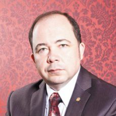 Садовский Владимир Викторович, стоматолог-терапевт