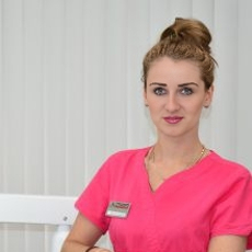 Колесникова Дарья Александровна, стоматолог-терапевт