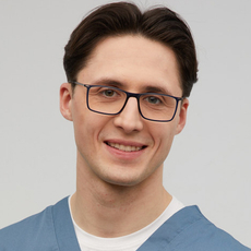 Карпачев Егор Александрович, стоматолог-терапевт