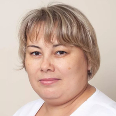 Эверстова Елена Витальевна, стоматолог-хирург