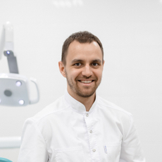 Поташников Вячеслав Романович, стоматолог-терапевт