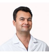 Мананов Роберт Альбертович, хирург