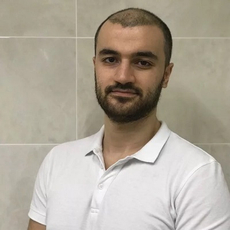 Мустафаев Эльсвар Тарихович, стоматолог-хирург