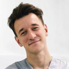 Сурмач Даниил Олегович, стоматолог-терапевт