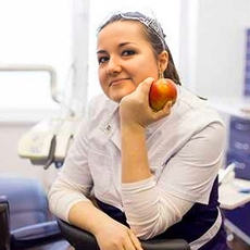Лавринец Диана Сергеевна, стоматолог-терапевт