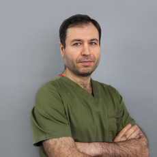 Топузян Вартан Гургенович, стоматолог-хирург