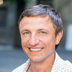 Лактин Дмитрий Иванович, стоматолог-терапевт