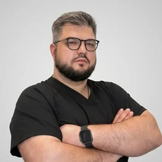 Бушин Евгений Евгеньевич, стоматолог-ортопед
