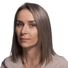 Курушкина Элла Сергеевна, стоматолог-хирург