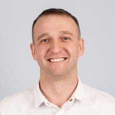 Шаймарданов Роман Эдуардович, стоматолог-хирург